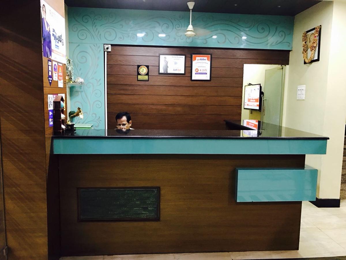 Iroomz Vaishali Residency Bellary Exterior foto
